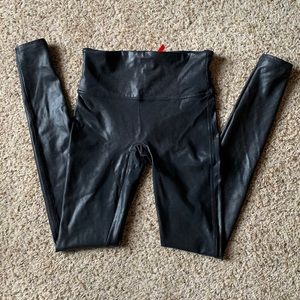 Spanx leggings faux leather size medium tall